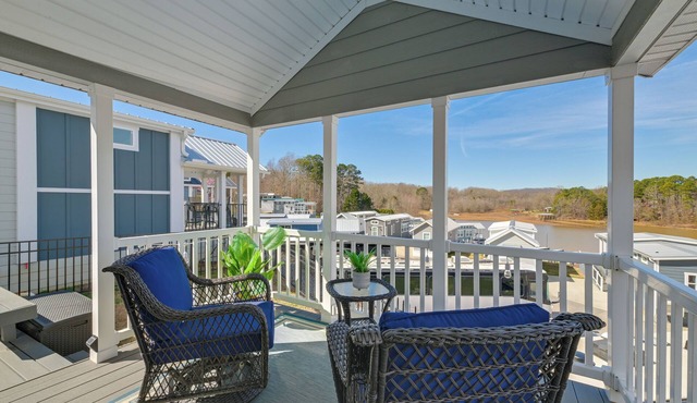 Boat & Fish: Waterfront Gem in Sherrills Ford!