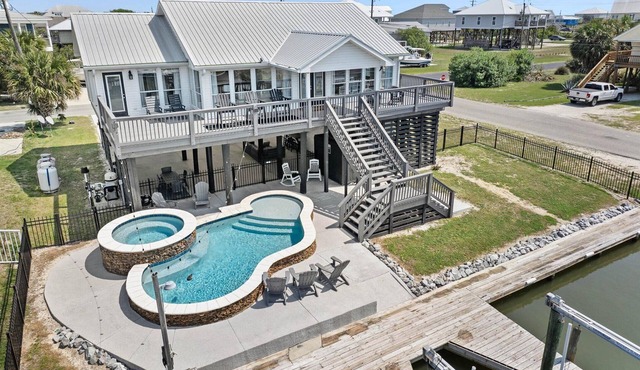 Boat Friendly Canal Retreat | Heated Pool, Hot Tub + Private Pier