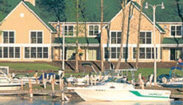 Boat, Swim, Golf at The Village at Izaty's