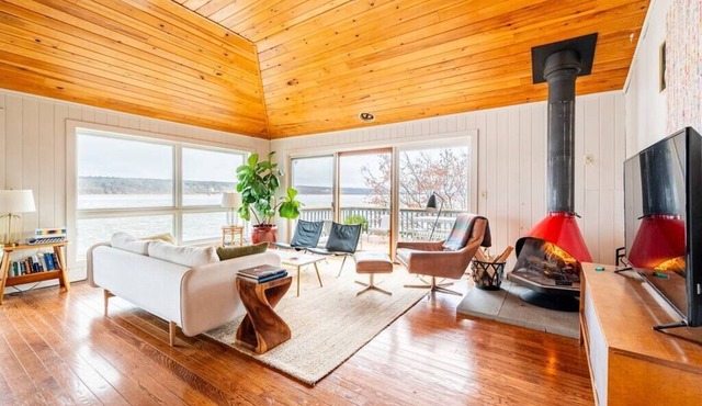 Boathouse on the Hudson
