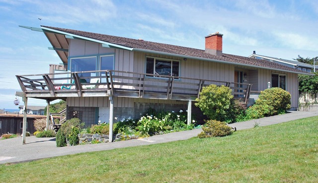 Boathouse, spectacular panoramic sea views!