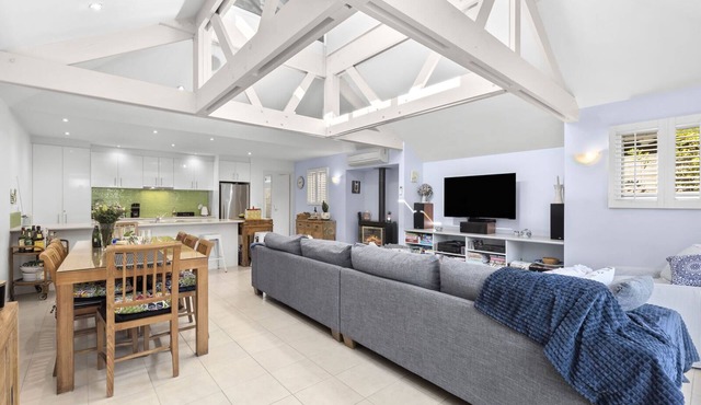 Boathouse Villa 2 by the Sea