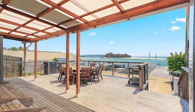 Boatshed and Boathouse