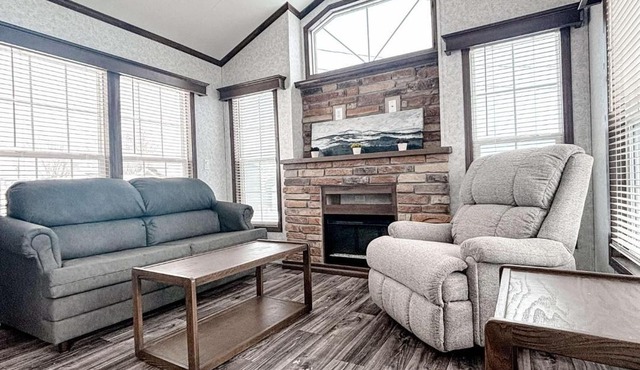 Bobcaygeon Shores Cottage Resort