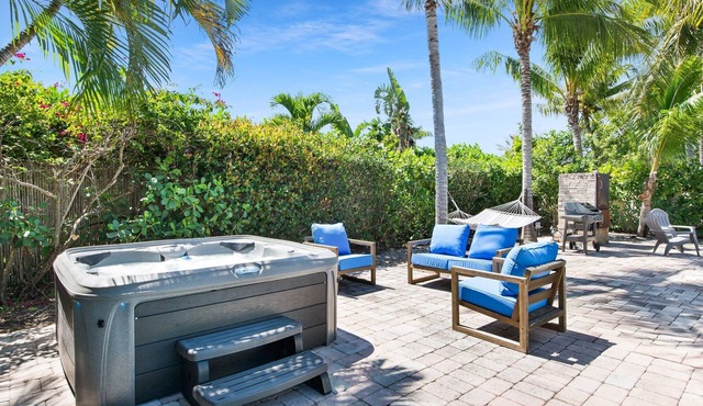 Boca Bliss: Family-Friendly Escape with Hot Tub & Grill, 1 Mile from the Beach!