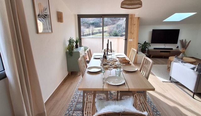 Boêmia ~ Apartment in the heart of the mountains. Pet friendly