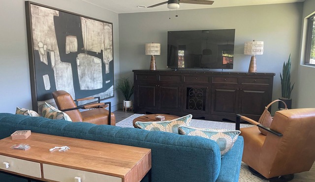 Boerne Bed and Brew - Walk to Main St and the river!