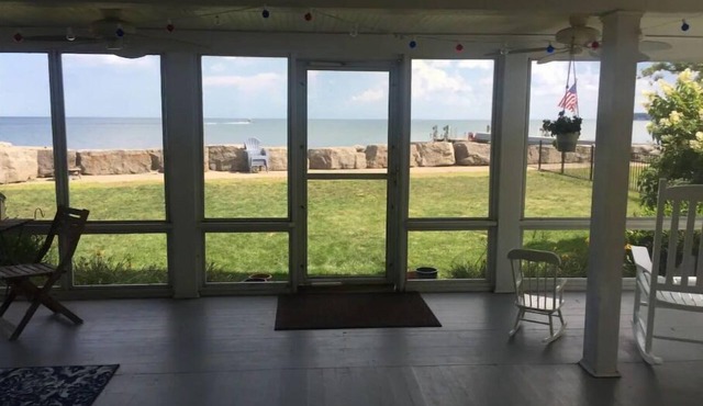 Bogus Point. A lakeside retreat.