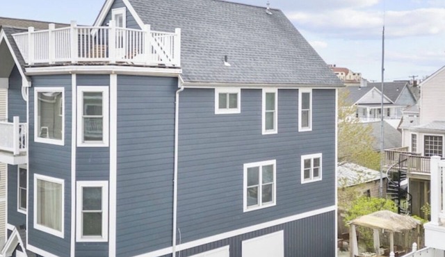 Bohemian Beach Oasis- Welcome to paradise and your own private beach!