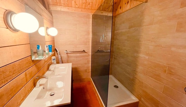 Bohemian chic campaign & Private pool in Honfleur