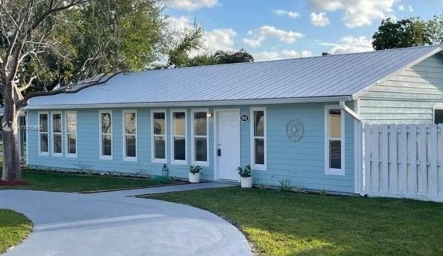 Bohemian Paradise- a 3 Bed 3 Bath, Tranquil Oasis