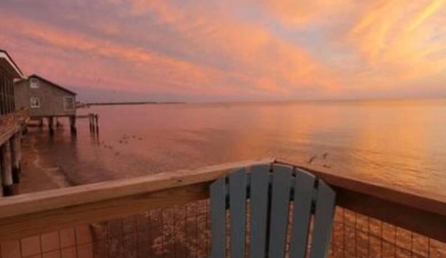 Boho Beachfront Bungalow waterfront on the beach