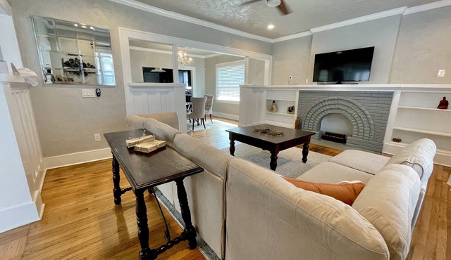 Boho Bungalow in the heart of OKC