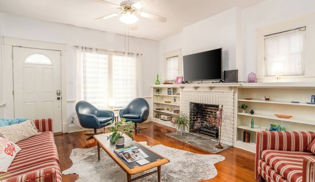 Boho Château in Downtown LKLD. Close to Florida Southern, Lake Morton, SEU