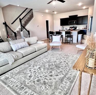 Boho Chic Cozy Oasis-Pool, Gym, Ping Pong, Air Hockey