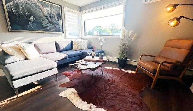 Boho Escape | Walk to Wortley/London Hotspots