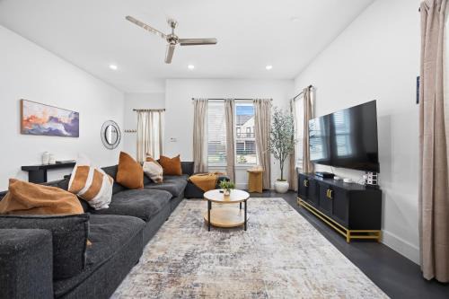 Boho Mod-Pad East Downtown
