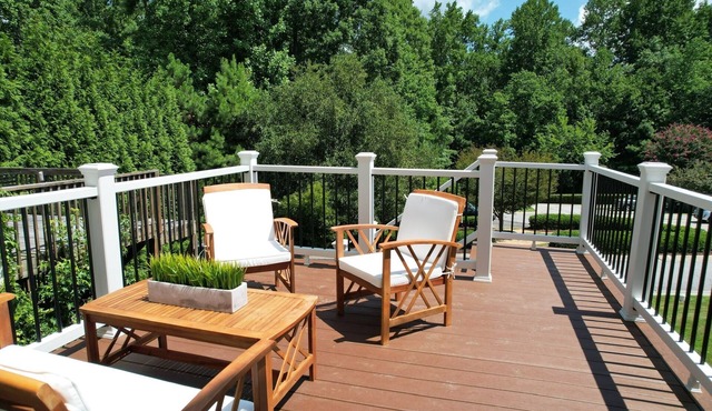 Boho Modern Townhome Near Greenway. No Cleaning Fees!