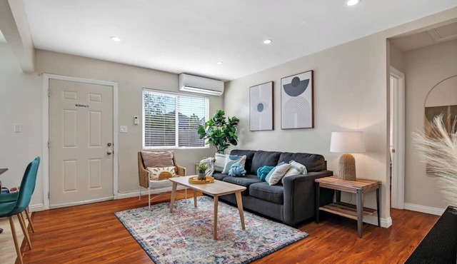BOHO retreat Los Angeles Pet OK