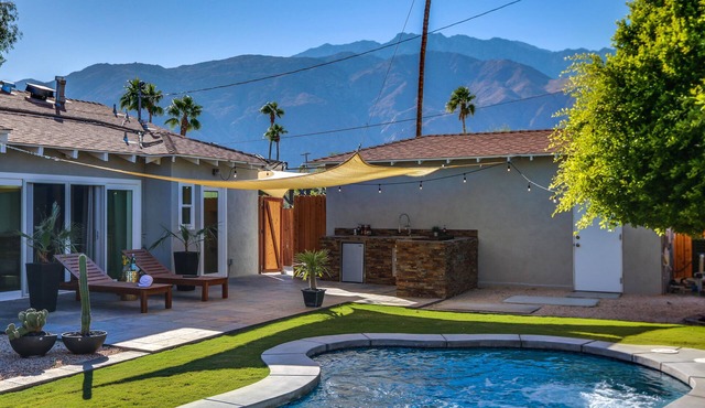 Boho Rhapsody – Private Oasis, Walk to Town