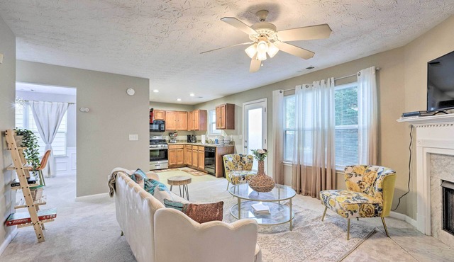 Boho Union City Home < 20 Mi to Dtwn Atlanta!