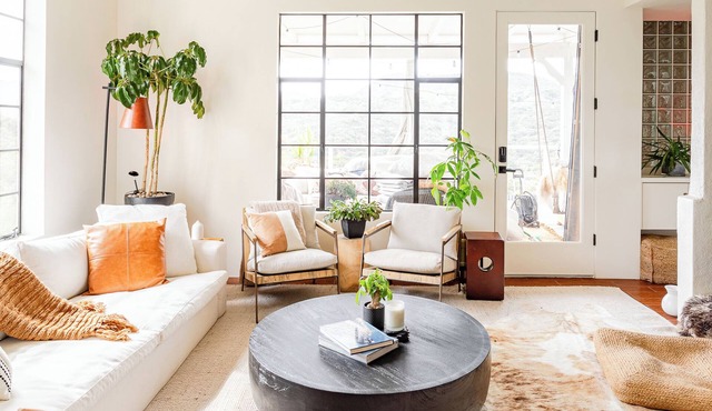 Bohome Reserve : Topanga Designer Sunlit Home + Canyon Views