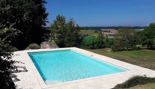 Bois Dragon - grande maison avec piscine privée