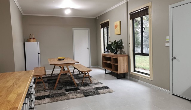 Bold & Beautiful Simply Stunning, 15% Discount for one couple only.