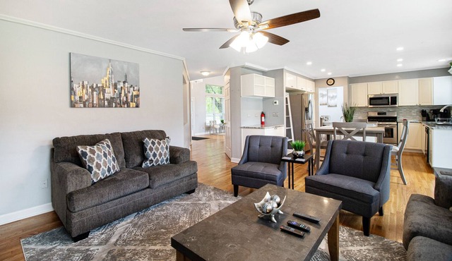 Bolingbrook Rental - Jonathan Way
