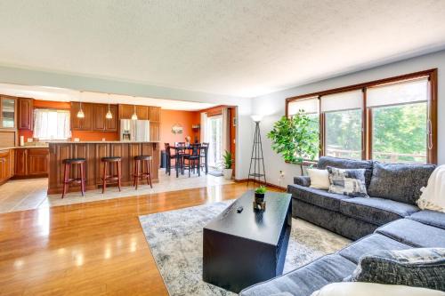 Bolivar Getaway Near Pro Football Hall of Fame!