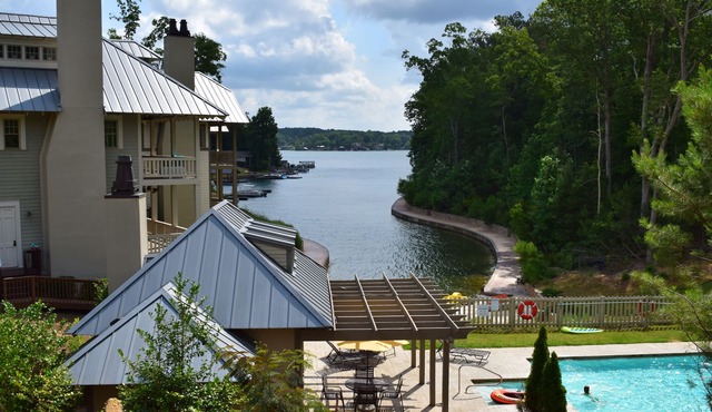 BOLTON COVE: 12 Cricket Ln. Pool, beach, playground, boat rental - 4 homes avail