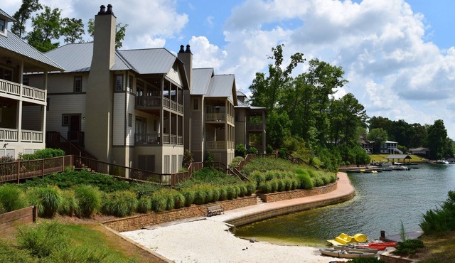 BOLTON COVE: 9 Cricket Ln. Pool, beach, playground, boat rental - 4 homes avail
