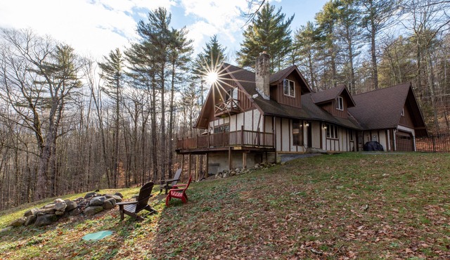 Bolton Landing Mountain House!