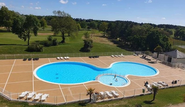 Bon marché ! Maison avec terrasse privée | + Golf