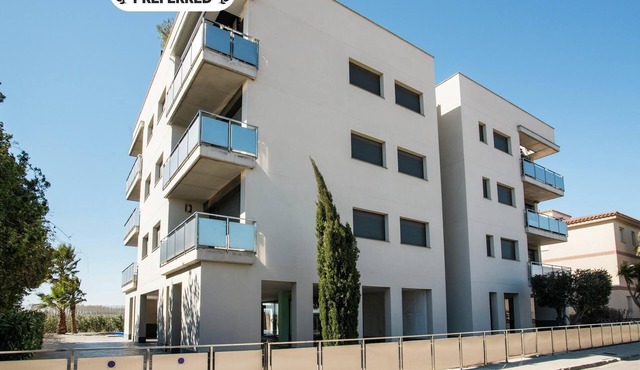 Bon Relax Apartment with Pool