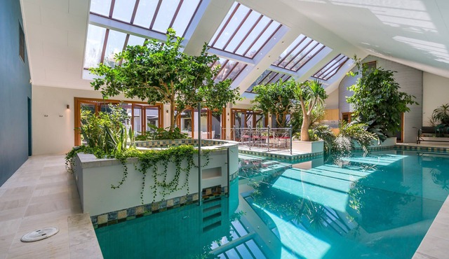 Bond Estate - Luxury Accommodation Christchurch