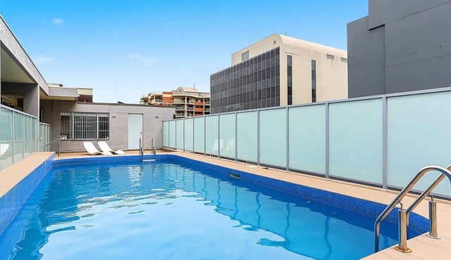 Bondi Beach Stay! Amazing pool!
