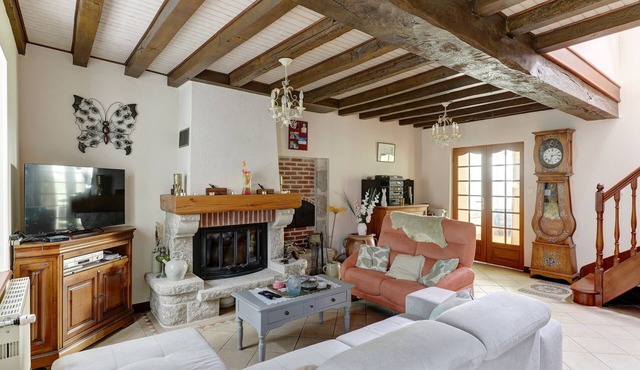 Bonheur d'Autrefois - Maison 8p à 14min de Montluçon