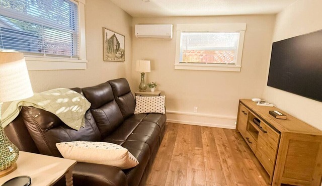 Bonifacio Oasis | Entire Private Apartment