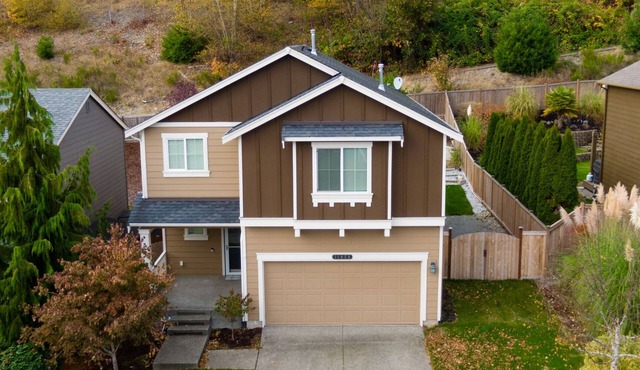 Bonney Lake House INN W/Jacuzzi and Centralized AC