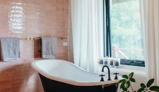 Bonnie Blink House - Space, views and kangaroos!