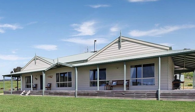 Bonnie Valley Retreat - Rural Bonnie Doon Property