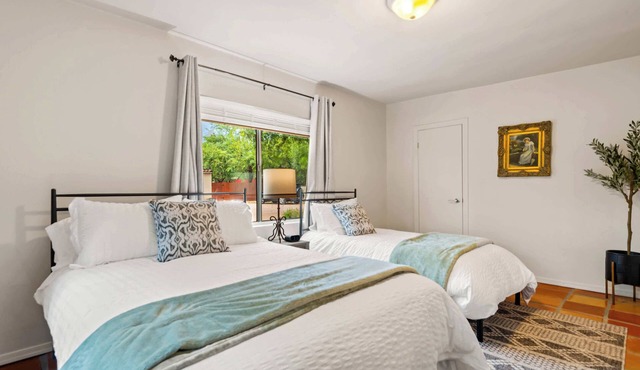 Bonus Suite, Heated Pool, Games, BBQ Solana #6+7
