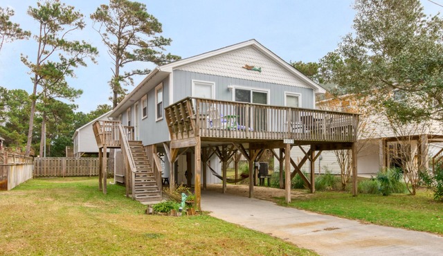 Book early for spring & summer! Excellent reviews!