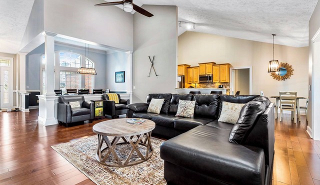 Book GOLF with us! Luxury Emerson Cottage at Pinehurst No. 6 with Pool Table