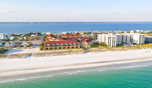 Book Spring Break specials now! Family Friendly, Close To The Beach Pet Friendly