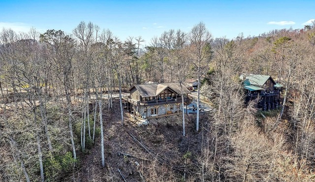 Book Two Cabins! All Amenities & Close to Town!