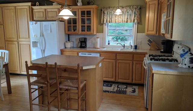 Book Your 2025 Summer Vacation Now!