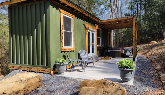 Book Your Adventure Getaway at our Container Cabin near New River Gorge