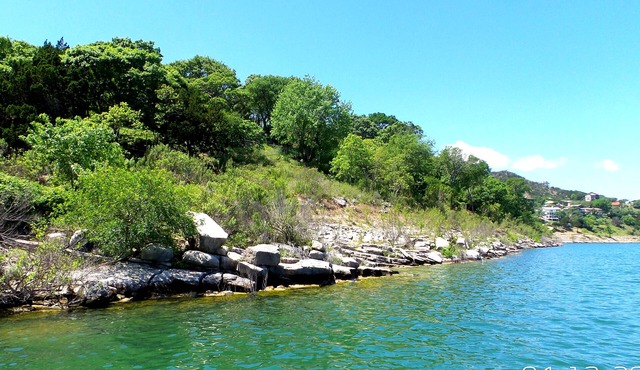 BOOK YOUR SUMMER FUNCATION NOW!Fawn Creek~kayaks~Boat ramp 1~Fire pit- SLEEPS 6